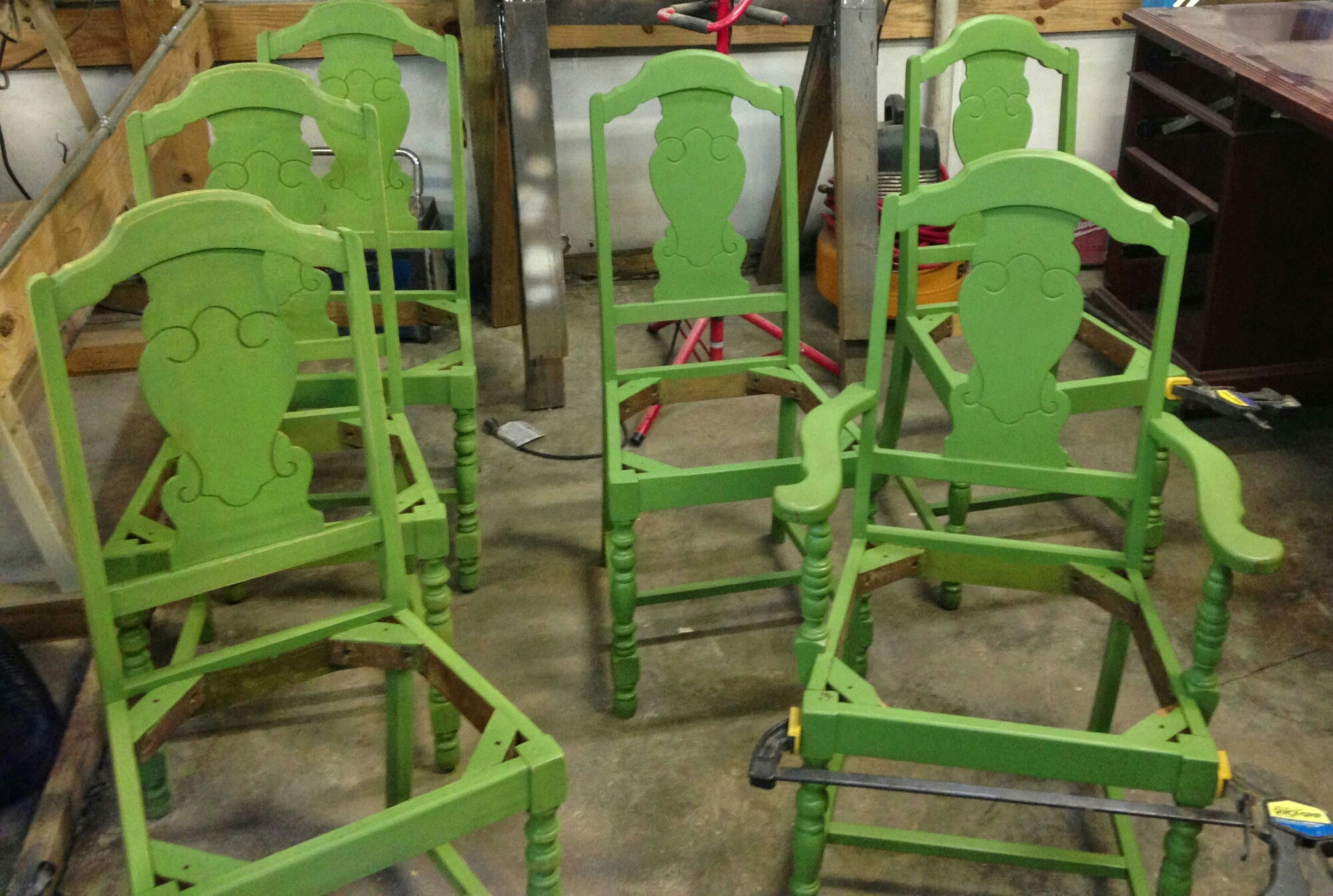 When Painting Old Wooden Chairs Makes Sense